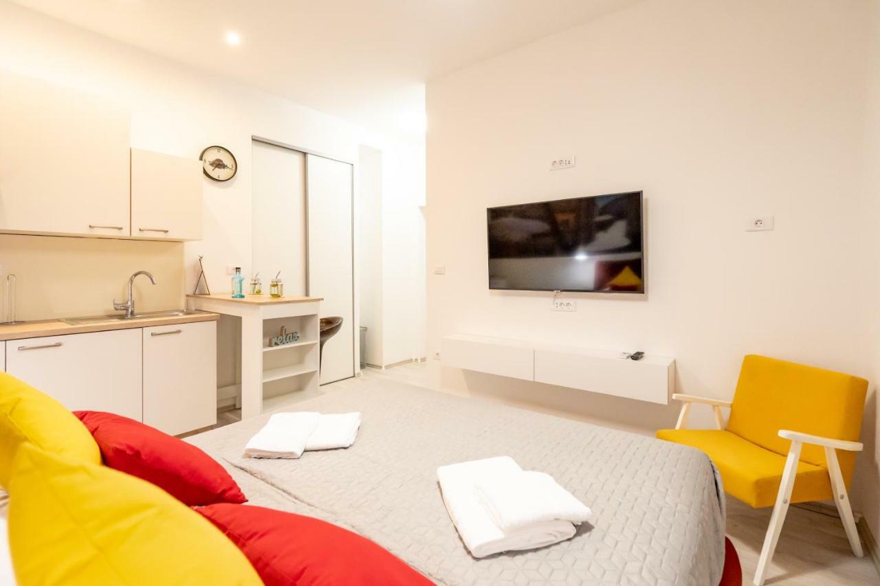 Marin Center Apartment *